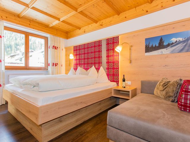 Hotel & Bauernhof Hettlerhof in Maishofen