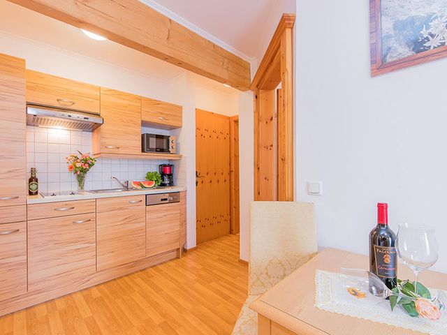 Hotel-Pension-Appartements Ötzmooshof