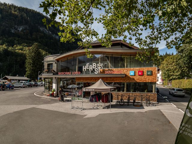 Wandershop + geführte Wandertouren