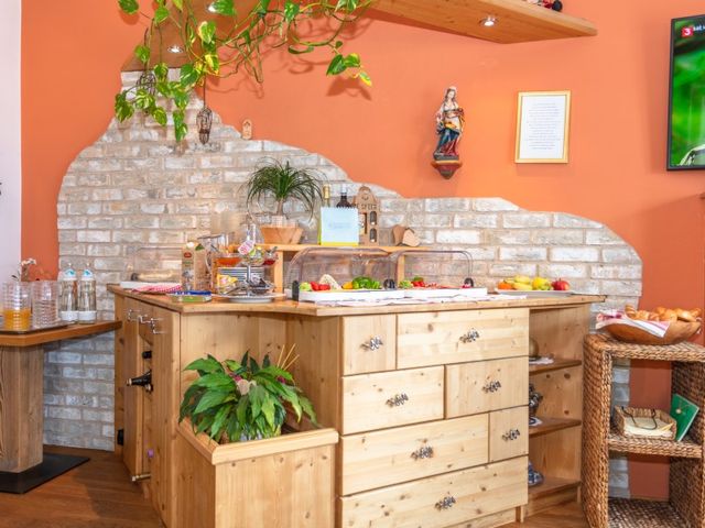 Hölzl Bed & Breakfast